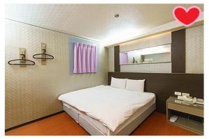 Phòng Mini Giường Đôi (Mini Double Room)