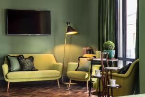 Junior Suite with Balcony room in Velona's Jungle Luxury Suites