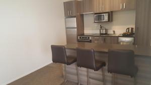 Three-Bedroom Apartment room in Ramada Queenstown