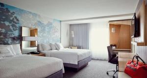 King Room with Mountain View room in Courtyard by Marriott Lake George