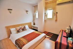 Phòng Tiêu Chuẩn Giường Đôi (Standard Double Room)