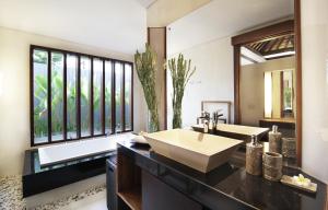 Biệt Thự 3 Phòng Ngủ (Three Bedroom Villa)