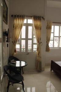 Phòng Tiêu Chuẩn Giường Đôi (Standard Double Room)