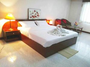 Phòng Đôi Loại Sang (Deluxe Double Room)