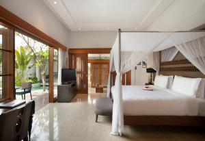 One Bedroom Royal Courtyard (Courtyard Villa - Independent Building across the street)