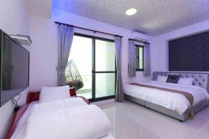 Phòng 4 Người Có Phòng Tắm (Quadruple Room with Bathroom)
