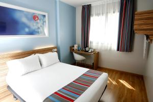 Double Room room in Travelodge Madrid Alcal