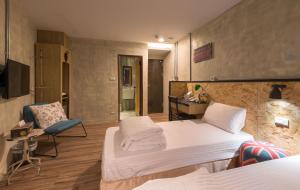 Phòng Deluxe 2 giường có phòng tắm (Deluxe Twin Room with Bathroom)