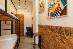 Phòng giường đôi có phòng tắm riêng (Double with Private Bathroom)