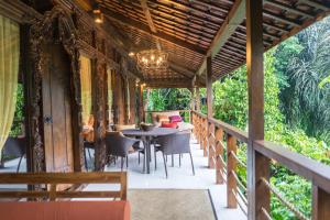 Suite Deluxe Nhìn Ra Thung Lũng (Deluxe Suite with Valley View)