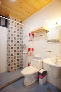 Phòng Tiêu Chuẩn Giường Đôi (Standard Double Room)