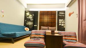 Phòng Giường Đôi Có Ban Công (Double Room with Balcony)