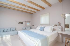 Antony Suites (Adults Only)