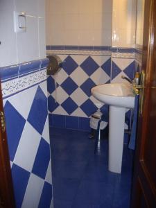 Quadruple Room with Shared Bathroom room in Hostal Pacios