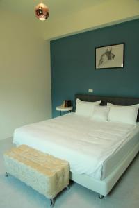 Phòng Giường Đôi Nhìn Ra Núi (Double Room with Mountain View)