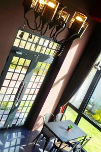 Phòng Tiêu Chuẩn Giường Đôi (Standard Double Room)