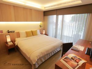 Phòng Suite Hướng phố (Suite City View)