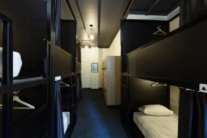 Single Bed in Female Dormitory Room with Shared Bathroom room in The Pod Sydney