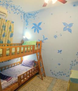 Giường trong Phòng ngủ tập thể cả Nam và Nữ 4 Người (Bed in 4-Bed Mixed Dormitory Room)