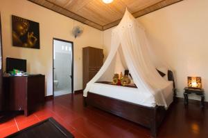 Phòng Tiêu chuẩn nhìn ra vườn (Standard Room with Garden View)
