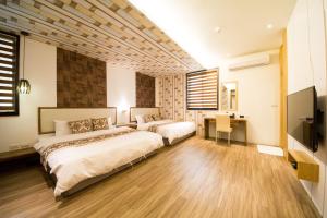 Phòng Bốn Người Có Phòng Tắm Riêng (Quadruple Room with Private Bathroom)