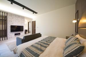 Phòng Đôi Loại Sang (Deluxe Double Room)