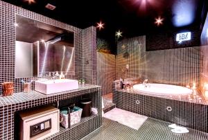 7rooms7 Gran Vía Smile Apartments