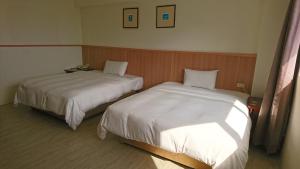 Phòng Giường Đôi/2 Giường Đơn (Double or Twin Room)