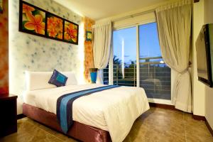 Phòng Giường Đôi Có Ban Công (Double Room with Balcony)