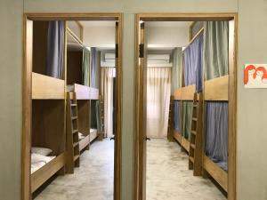 Giường Trong Phòng Ngủ Tập Thể Cho Cả Nam Và Nữ 6 Giường (Bed in 6-Bed Mixed Dormitory Room)
