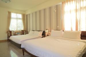 Phòng 4 người Nhìn ra cảnh Núi non (Quadruple Room with Mountain View)