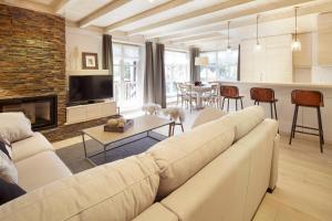 Val de Ruda Luxe 45 by FeelFree Rentals