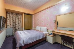 Phòng Tiêu Chuẩn Giường Đôi (Standard Double Room)