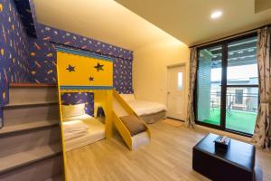 Suite Gia Đình (Family Suite)