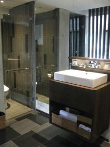 Phòng Deluxe Có Giường Cỡ King (Deluxe King Room)