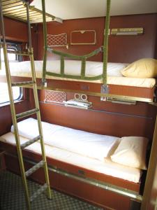 Triple Compartment with Shared Bathroom room in Train Lodge Amsterdam