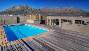 Apartment with Mountain View room in Four Seasons