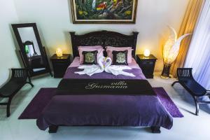 Superior King Suite with Pool View
