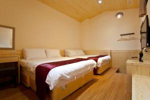 Phòng Hai Giường Đơn có Phòng Tắm (Twin Room with Bathroom)