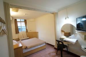 Phòng Deluxe Giường Đôi Có Bồn Tắm (Deluxe Double Room with Bath)
