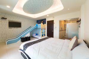 Suite Gia Đình Có Ban Công (Family Suite with Balcony)