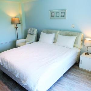 Phòng Tiêu Chuẩn Giường Đôi (Standard Double Room)
