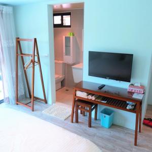 Phòng Tiêu Chuẩn Giường Đôi (Standard Double Room)