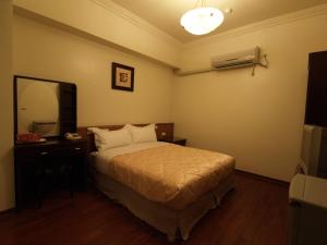 Phòng Tiêu chuẩn Giường Đôi Không có Cửa sổ (Standard Double Room No Window)