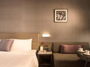 Phòng Đôi Thanh Lịch (Không Cửa Sổ) (Elegant Double Room(No Window))