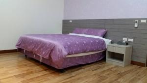 Phòng Tiêu Chuẩn Giường Lớn (Standard King Room)