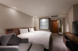 Phòng Thương gia giường đôi (Business Double Room)