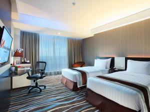 Deluxe 2 giường Hướng phố (Deluxe Twin City View)