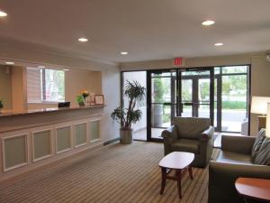 Extended Stay America Suites - Fort Lauderdale - Cypress Creek - NW 6th Way - image 2