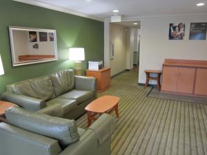 Extended Stay America Suites - Fort Lauderdale - Cypress Creek - NW 6th Way - image 1